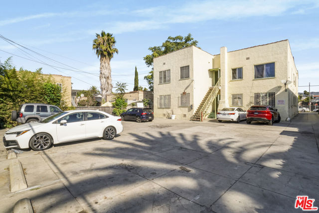 4038 Marathon Street, Los Angeles CA: https://media.crmls.org/mediaz/23e9f5a1-5e2a-423e-a9f2-d95792a82ff5.jpg