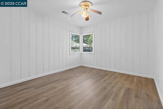 613 W 13th, Antioch CA: https://media.crmls.org/mediaz/23ea340c-7797-4f43-90b3-320eb1182566.jpg