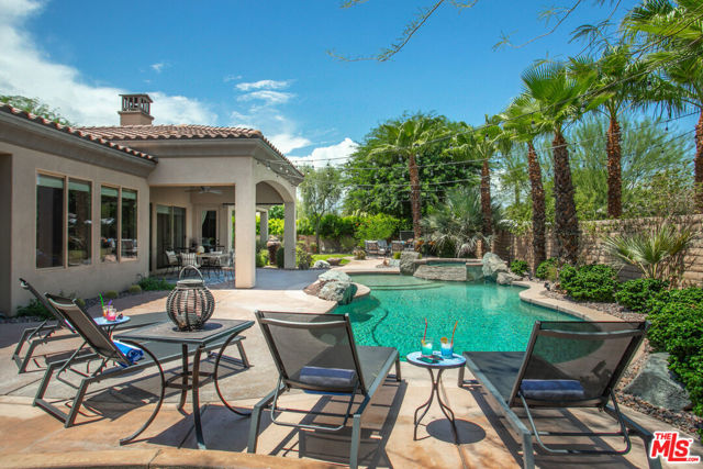 Image 22 of 30 For 78566 Blackstone Court
