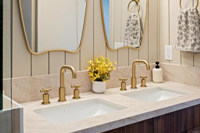 Detail Gallery Image 24 of 36 For 835 Cathy Ln, Cardiff By The Sea,  CA 92007 - 4 Beds | 2 Baths