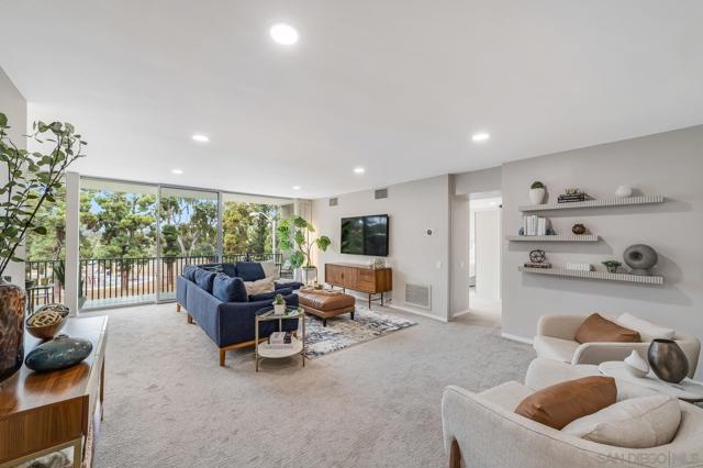 3200 6th Avenue, San Diego CA: https://media.crmls.org/mediaz/23ec8f7e-4057-40bf-8cd4-179dcd22ad52.jpg