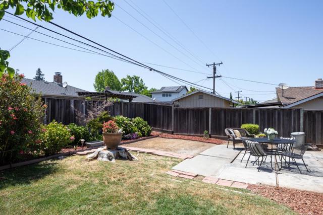 2927 La Jolla Avenue, San Jose CA: https://media.crmls.org/mediaz/23ecb7a1-2b99-4ca8-a5be-505f3dde1bec.jpg