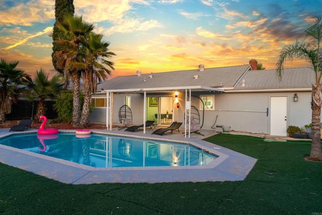 Detail Gallery Image 37 of 51 For 8543 via Consuelo, El Cajon,  CA 92021 - 3 Beds | 2 Baths