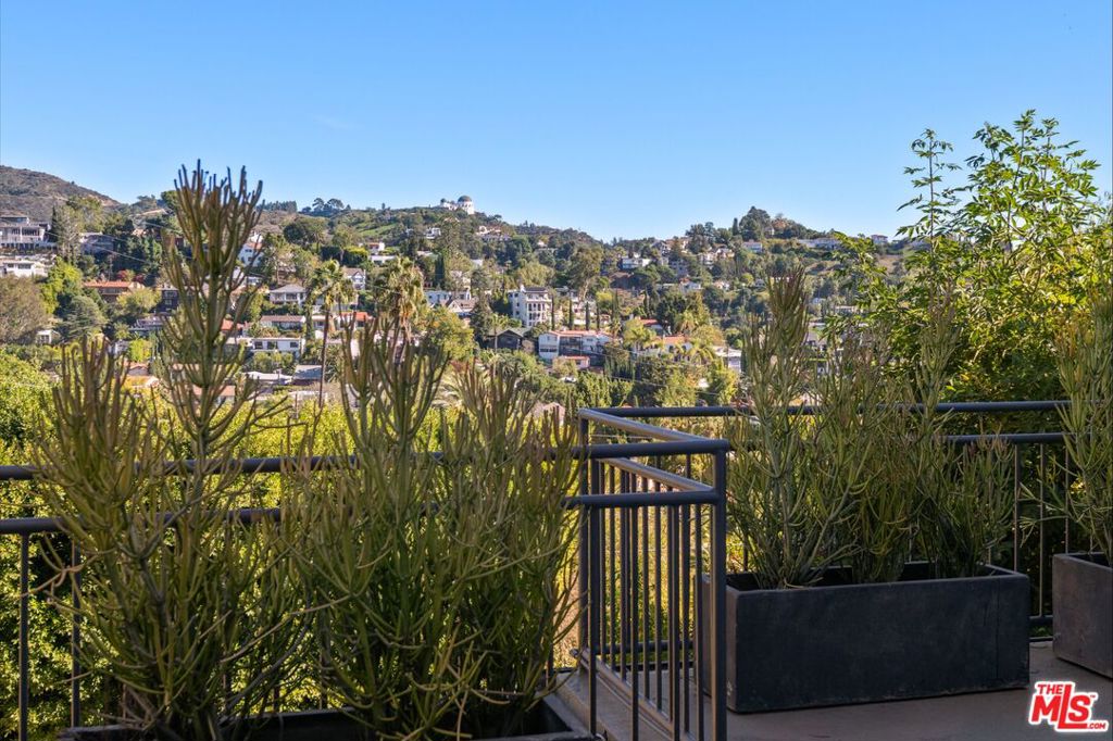 MLS #25623793 img 17