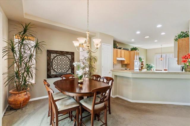 43539 Corte Del Oro, La Quinta CA: https://media.crmls.org/mediaz/23ed29d8-63a2-4c06-8c8d-aeef40ed37d3.jpg