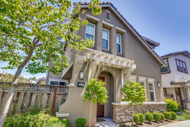 867 Maple Place, East Palo Alto CA: https://media.crmls.org/mediaz/23ee7560-555f-45e6-89c3-c313cebbdc2b.jpg