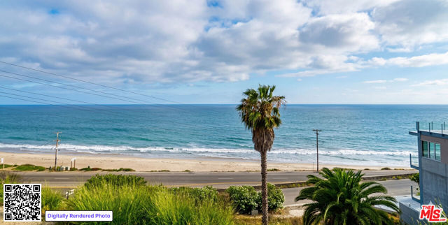 17635 Porto Marina Way, Pacific Palisades CA: https://media.crmls.org/mediaz/23efbd01-0521-45be-be51-86f01646a3e8.jpg