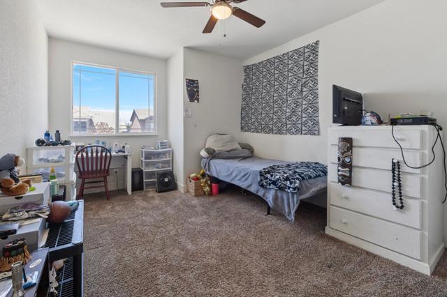 572 St Helena Drive, Newman CA: https://media.crmls.org/mediaz/23f07d52-1031-416d-af45-47264cf76e33.jpg