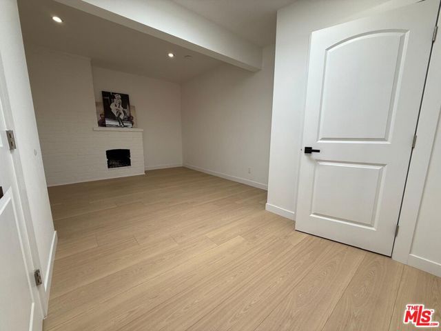 5759 1/2 Lemp Avenue, North Hollywood CA: https://media.crmls.org/mediaz/23f173fa-d93e-4680-86d2-fcf19224c9ee.jpg