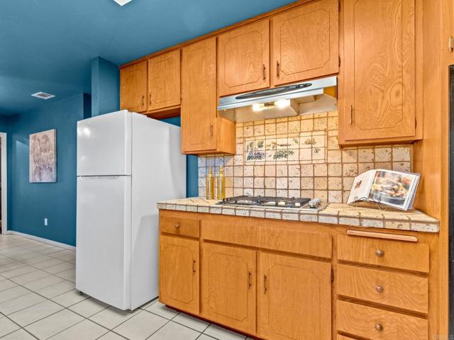 Detail Gallery Image 25 of 53 For 1130 Pebble Springs Ln, Escondido,  CA 92026 - 3 Beds | 2 Baths