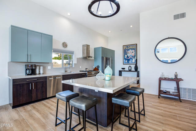 9925 Mesquite Avenue, Desert Hot Springs CA: https://media.crmls.org/mediaz/23f3e203-c81d-454b-96ab-deea385e9245.jpg
