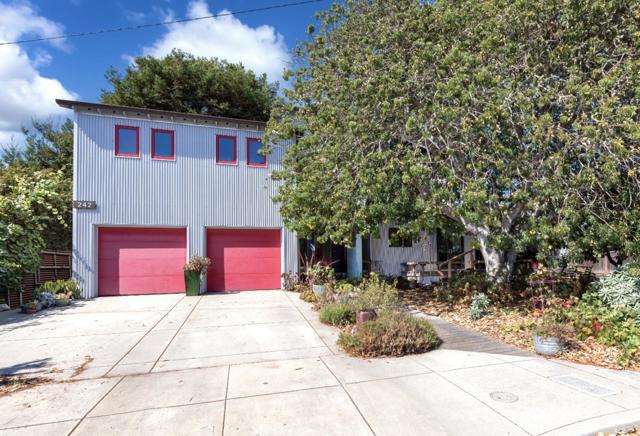 240 Sunset Avenue, Santa Cruz CA: https://media.crmls.org/mediaz/23f46661-0414-4048-a10b-c653d6c74e75.jpg