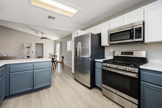 78524 San Marino Court, La Quinta CA: https://media.crmls.org/mediaz/23f50255-0428-4f8c-9df1-a6ab8abbae73.jpg