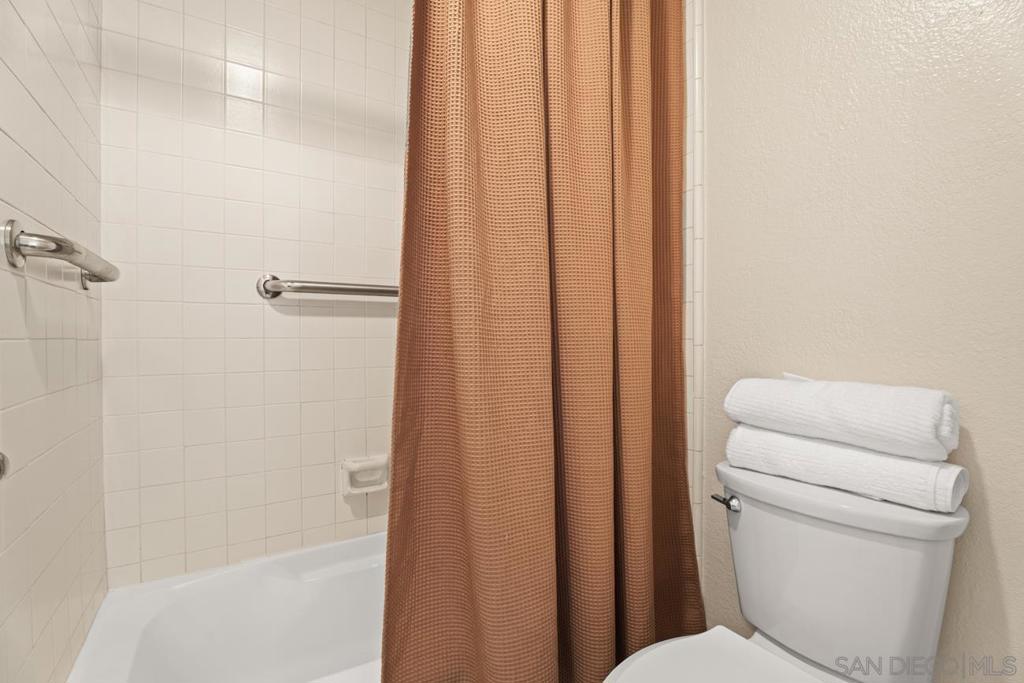 1650 8th - photo 14