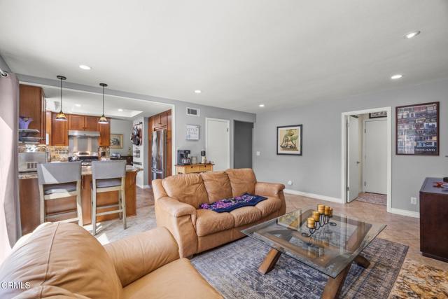 Detail Gallery Image 24 of 48 For 9542 Halifax St, Ventura,  CA 93004 - 5 Beds | 3 Baths