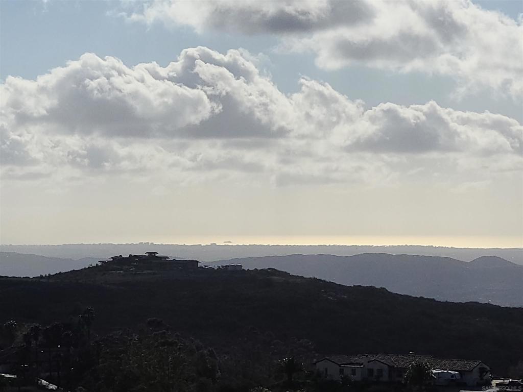 MLS #250037625SD image #8