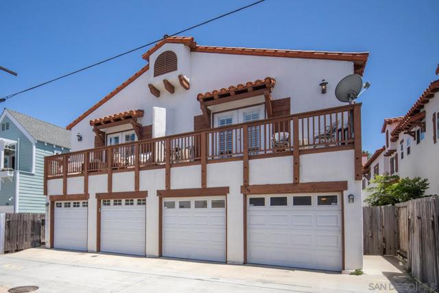 246 C Avenue, Coronado CA: https://media.crmls.org/mediaz/23f708cb-796d-4030-b697-368d2d681ef9.jpg