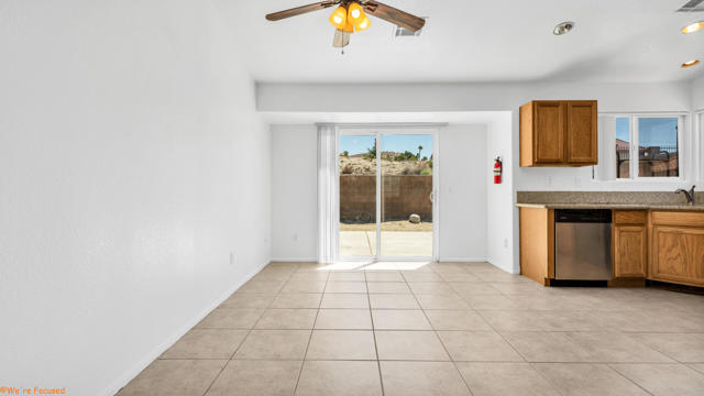 9210 Calle Barranca, Desert Hot Springs CA: https://media.crmls.org/mediaz/23f85eb6-e0f2-4f0d-912f-51ee5edaf1f1.jpg