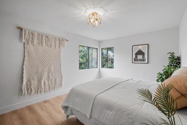 2247 Wales Dr., Cardiff by the Sea CA: https://media.crmls.org/mediaz/23f888bf-3fc2-40ba-b8d1-16d0b99481ba.jpg