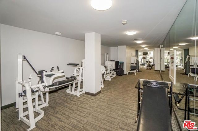 800 W 1st Street, Los Angeles CA: https://media.crmls.org/mediaz/23f8d68f-397c-475b-a1d2-0232dc8cfacb.jpg