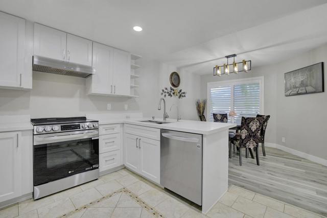 5391 Black Avenue, Pleasanton CA: https://media.crmls.org/mediaz/23fa85ad-3e6a-4557-9c06-3a4429637b4c.jpg