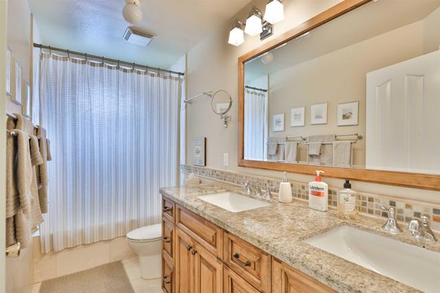 Detail Gallery Image 37 of 60 For 332 D Ave, Coronado,  CA 92118 - 3 Beds | 2 Baths