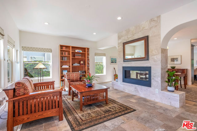 6411 W 85th Street, Los Angeles CA: https://media.crmls.org/mediaz/23fbaaea-5a2a-4d26-b863-74a68f1cdb1d.jpg