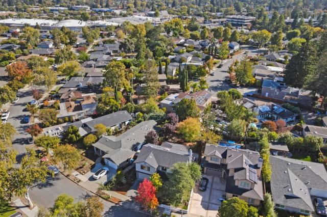 2627 Ohio Avenue, Redwood City CA: https://media.crmls.org/mediaz/23fc1a8c-9cec-4569-94ff-ff8cc70b21a0.jpg