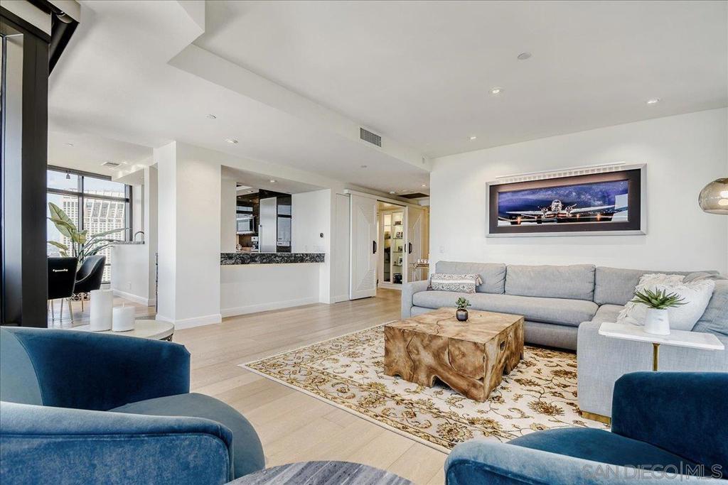 200 Harbor Drive - photo 5