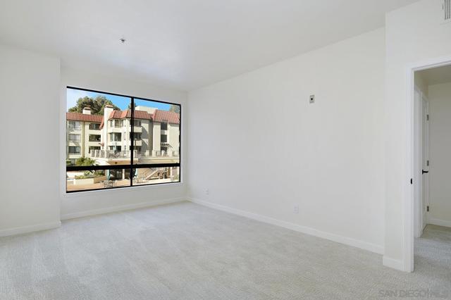 Image 20 of 38 For 5845 Friars Rd  1206