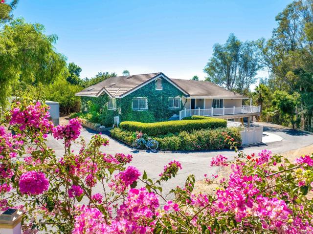 Detail Gallery Image 2 of 72 For 366 Vista Del Indio, Fallbrook,  CA 92028 - 3 Beds | 2 Baths