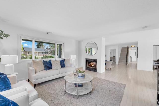 14526 Berry Way, San Jose CA: https://media.crmls.org/mediaz/23ff2e88-77b1-495d-ba5e-315e21211778.jpg