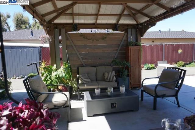 Image 21 of 41 For 2327 Avenue 133rd