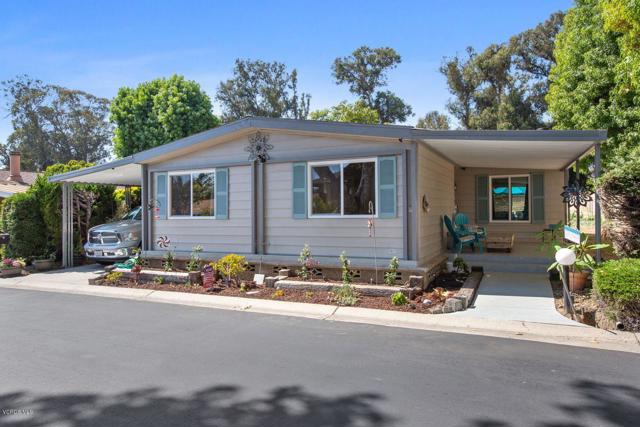 4700 Aurora Drive, Ventura CA: https://media.crmls.org/mediaz/23ff9406-68fb-4601-8e2e-a07c5bc9f590.jpg