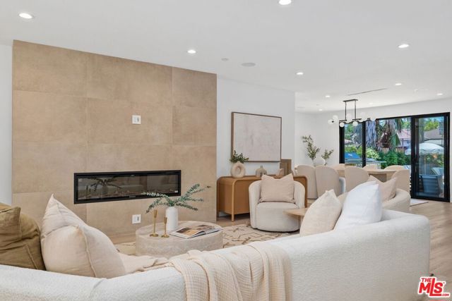 3 Bed Home for Sale in Encino, California