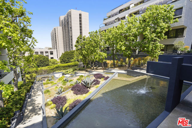 880 W 1st Street, Los Angeles CA: https://media.crmls.org/mediaz/24033561-ce78-4073-819e-4b9862d93f16.jpg