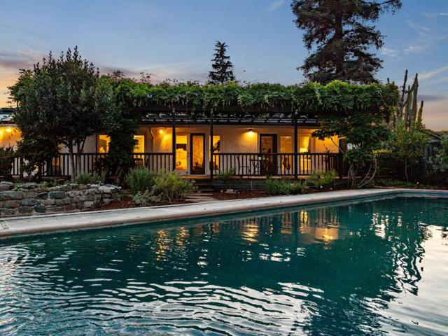 934 Hickory Way, Fremont CA: https://media.crmls.org/mediaz/240399c4-ab8b-42b6-8a1a-5919a46570a4.jpg