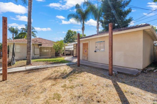 1151 Spencer Avenue, San Jose CA: https://media.crmls.org/mediaz/2405738e-697f-453e-9494-6e2843f4722b.jpg