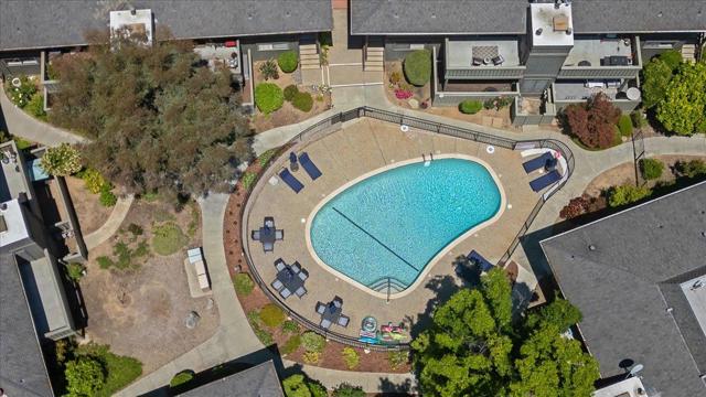 14357 Saratoga Avenue, Saratoga CA: https://media.crmls.org/mediaz/24057ba7-12ec-4d36-83df-2a8c0762bc0c.jpg