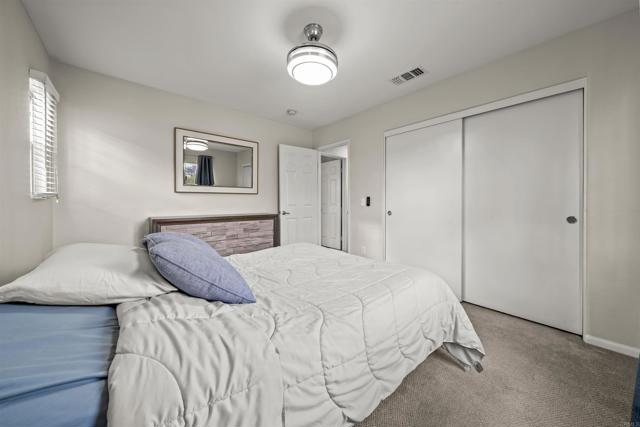 2194 Honeybee Street, Chula Vista CA: https://media.crmls.org/mediaz/2405e72a-bbfd-431a-9cb0-37a31c74d5e5.jpg