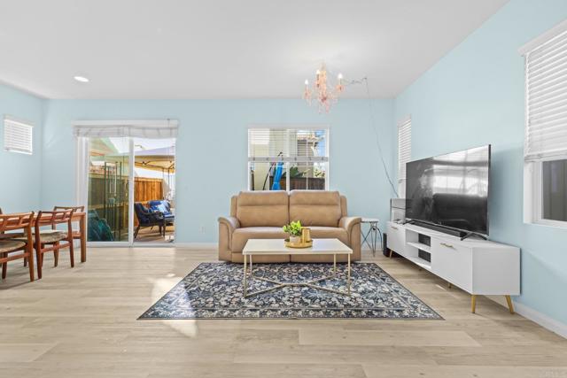 Detail Gallery Image 9 of 41 For 3345 Paseo De Fuentes, National City,  CA 91950 - 3 Beds | 2 Baths