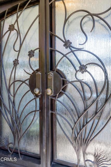 Detail Gallery Image 36 of 38 For 2666 Bayshore Ave, Ventura,  CA 93001 - 5 Beds | 3 Baths