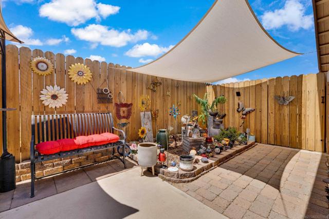 Image 39 of 58 For 44673 Holtville Avenue
