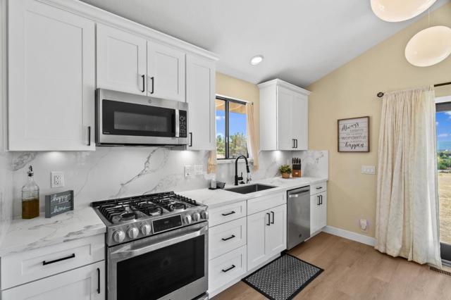 640 Evans Road, Milpitas CA: https://media.crmls.org/mediaz/240b3107-7766-4ae3-95f8-5c87fa5a0bb1.jpg