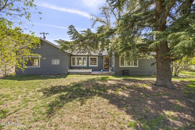 2837 Clear Canyon Road, Lebec CA: https://media.crmls.org/mediaz/240bcc35-347a-4740-86a5-85eb0d3b8876.jpg
