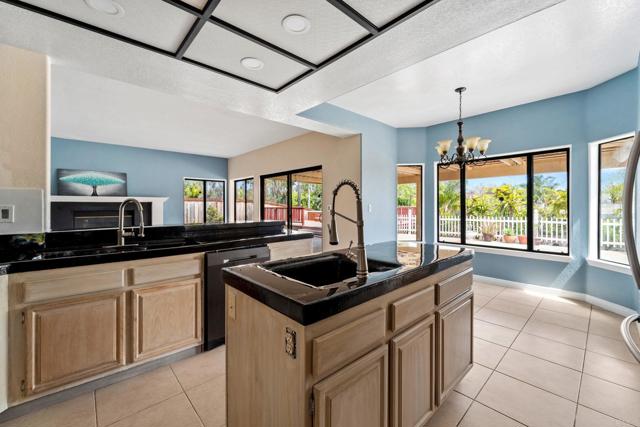 Detail Gallery Image 11 of 45 For 2060 Winamar Pl, Escondido,  CA 92029 - 4 Beds | 2 Baths