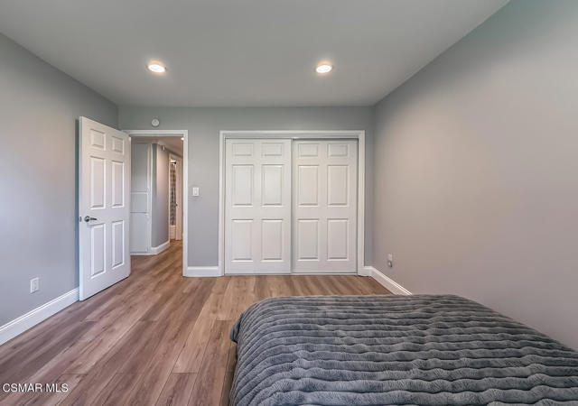 23225 Cass Avenue, Woodland Hills CA: https://media.crmls.org/mediaz/240da65c-5560-4b96-befb-e8ae4f26a495.jpg