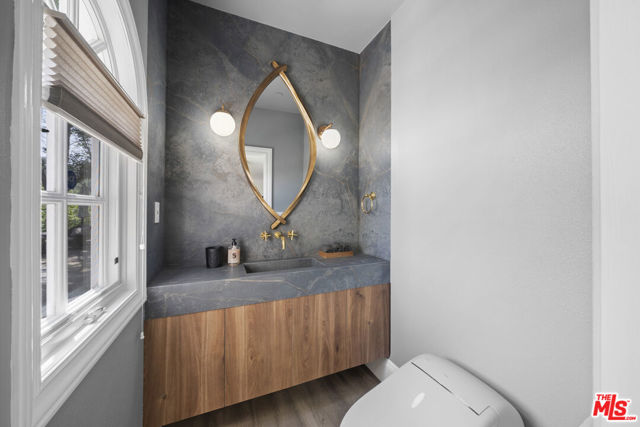 Image 37 of 49 For 12917 Galewood Street