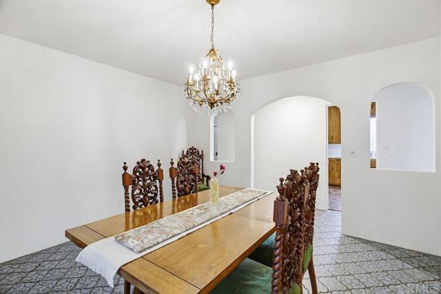 Detail Gallery Image 17 of 75 For 832 San Luis Rey, Coronado,  CA 92118 - 4 Beds | 3/1 Baths