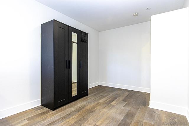 2400 Torrey Pines Rd, La Jolla CA: https://media.crmls.org/mediaz/240fbbd3-3a23-4990-82c6-90c2cc8d1eaf.jpg